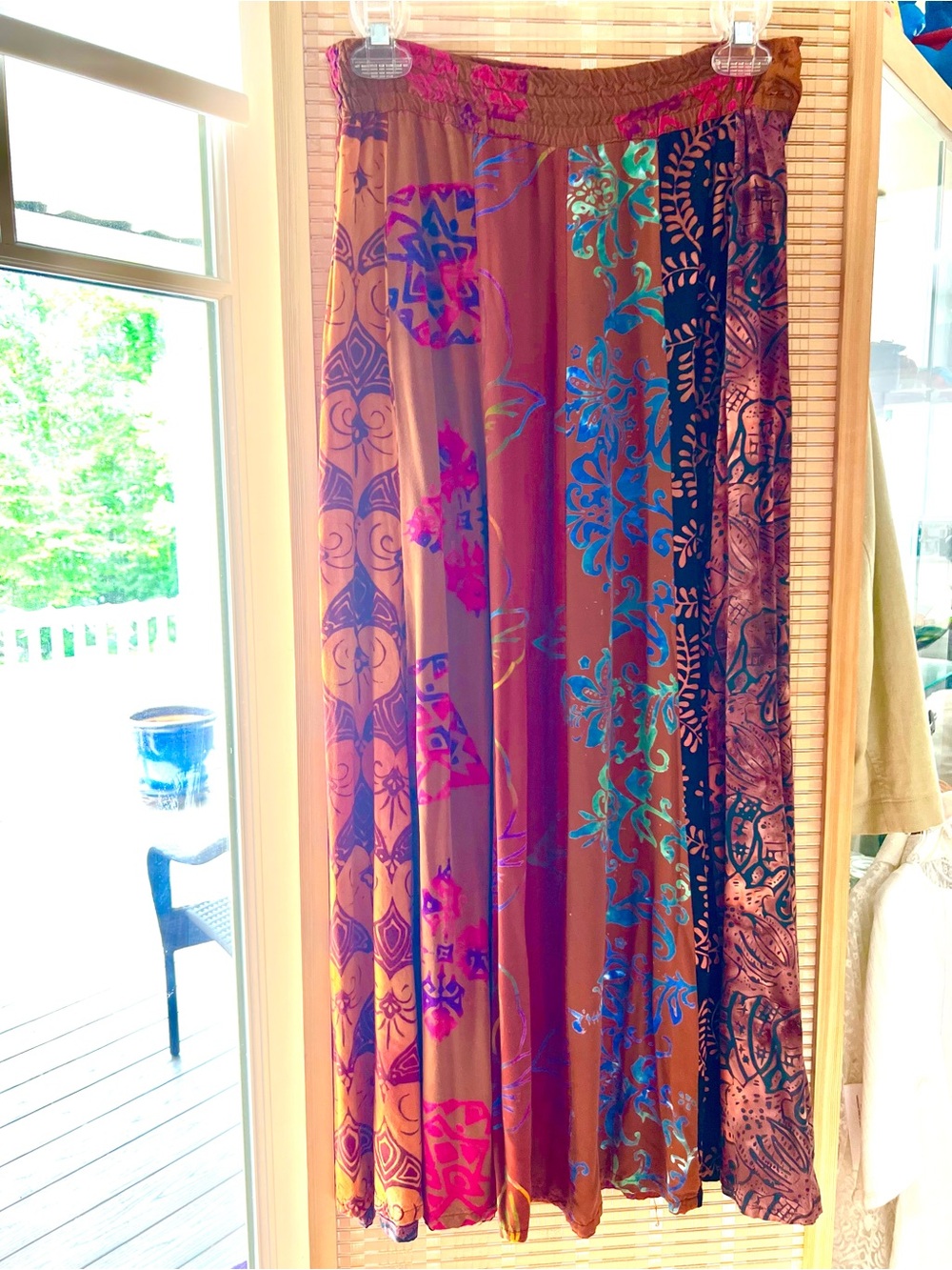 Wild Woman Cool & Colorful Asian Summer Skirt S/M